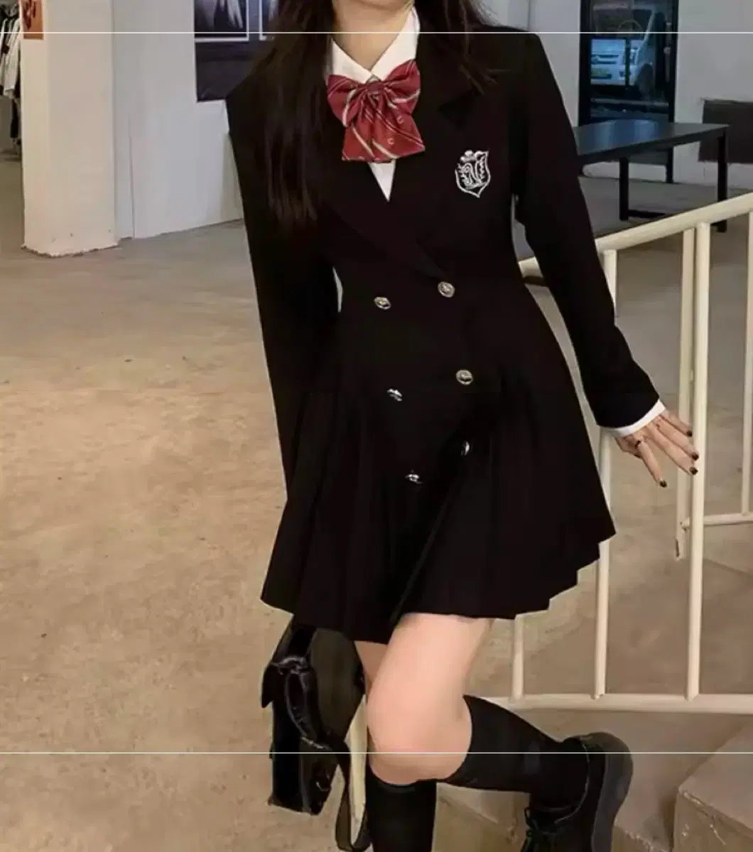 thumbnail-4